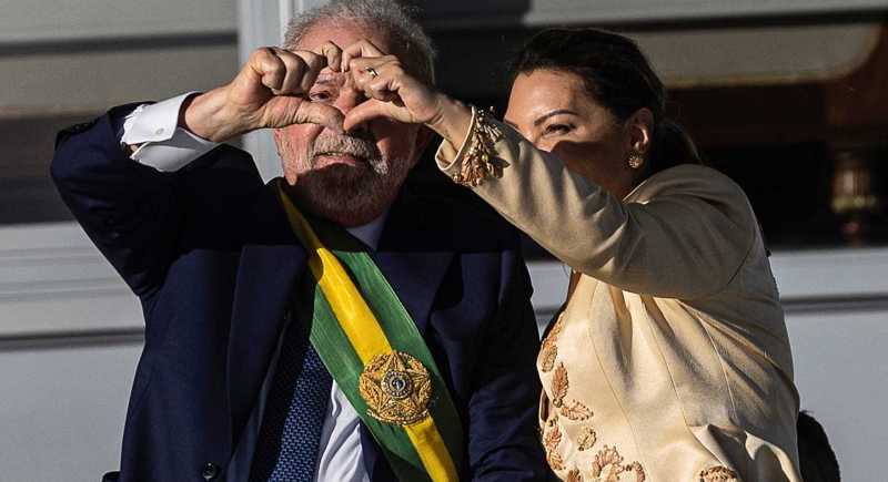 Lula investidura banda presidencial