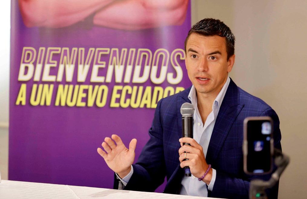 Daniel Noboa bono
